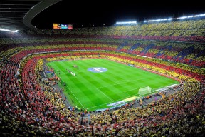 FIFA世界杯2026-梅西回归首秀引爆全场，尤文球迷倒戈致敬虽败犹荣